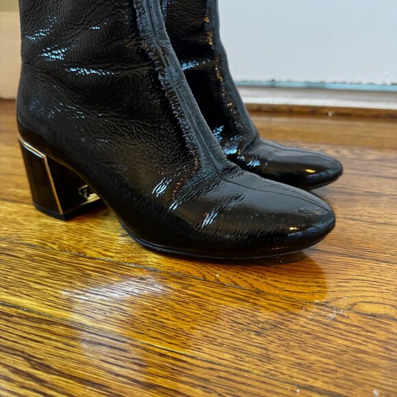 Tory Burch Women's Juliana Tumbled Patent Leather Booties Size 9 - Picture 6 of 12
